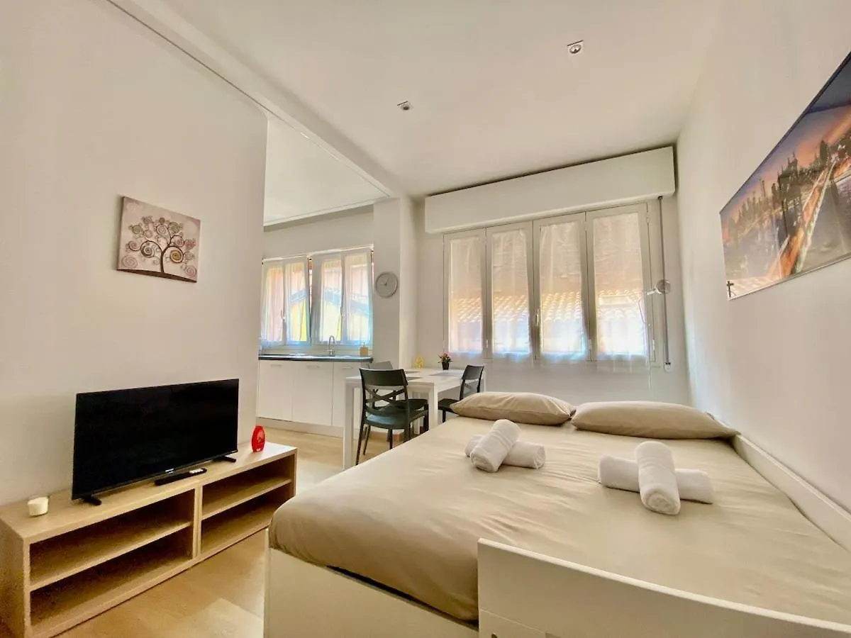Apartamento Sweet House In The Heart Of Bolonia